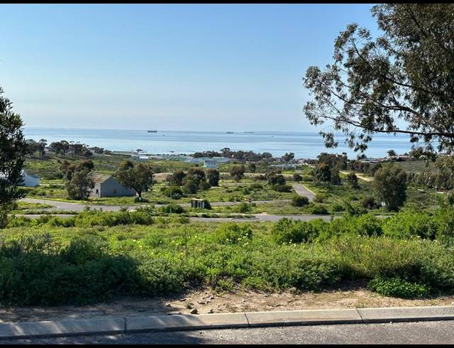 LAND FOR SALE IN ST HELENA VIEWS